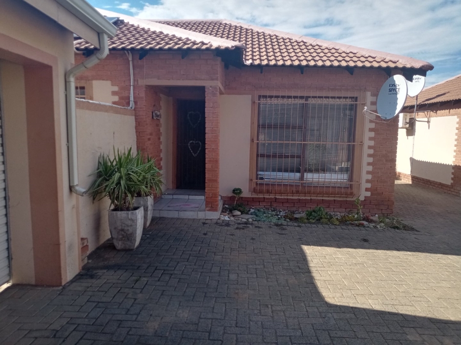 2 Bedroom Property for Sale in Brandfort Free State